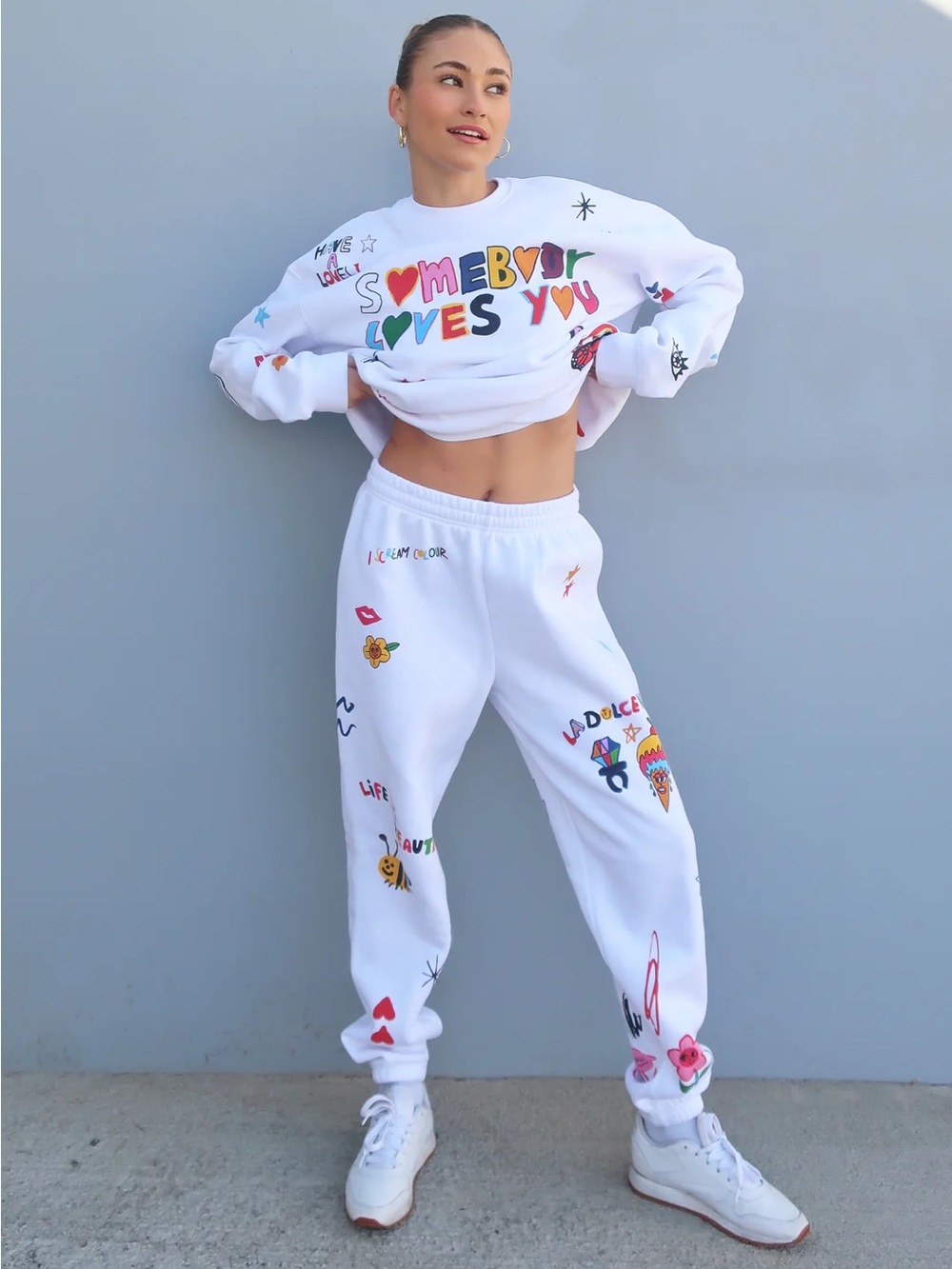 Mayfair Group x Iscreamcolour White Graphic Sweatshirt "Somebody Loves You"